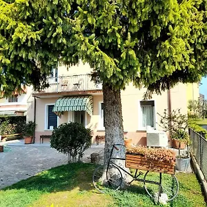 Les Amis , Peschiera del Garda Italien